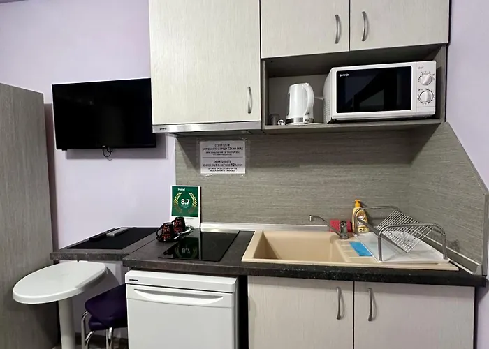 بيت ضيافة Saraya فارنا